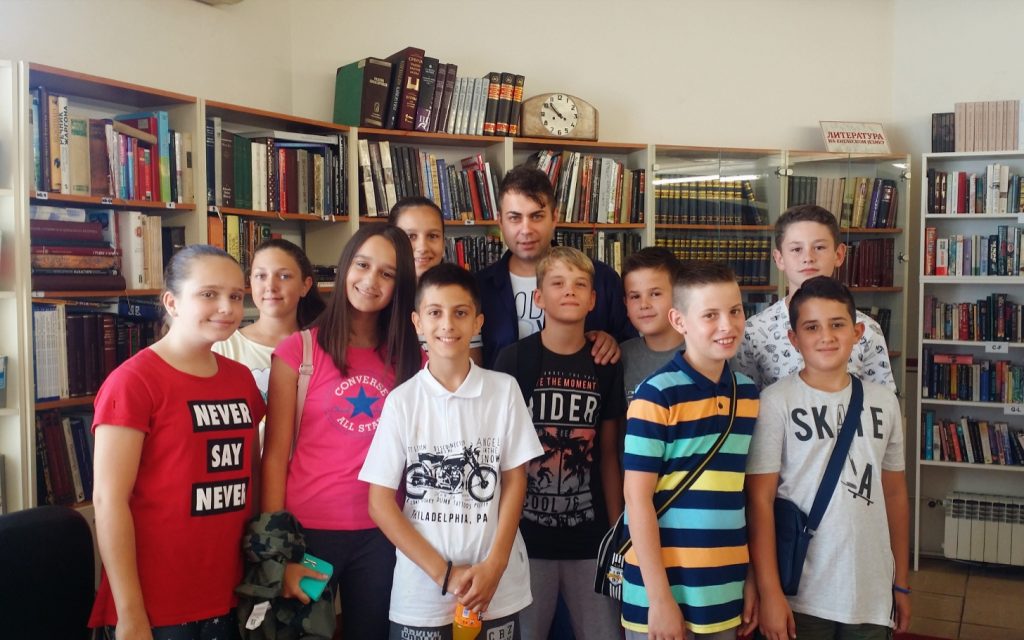 2018-09-12-11-24-34-486