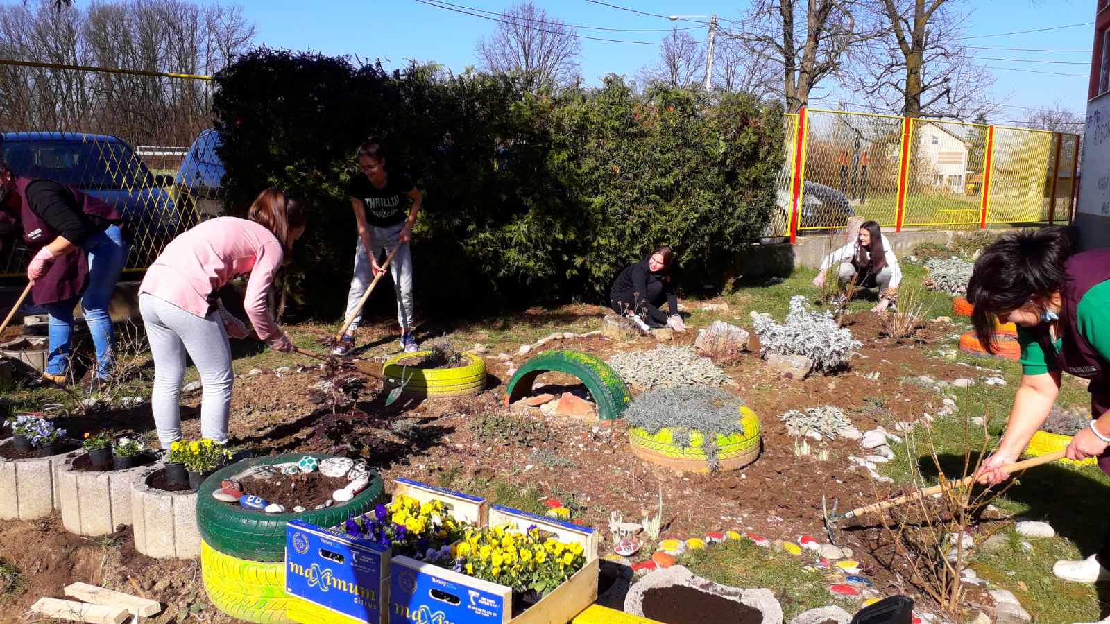 IMG-cd6858251182402990b310bc0fc6a510-V