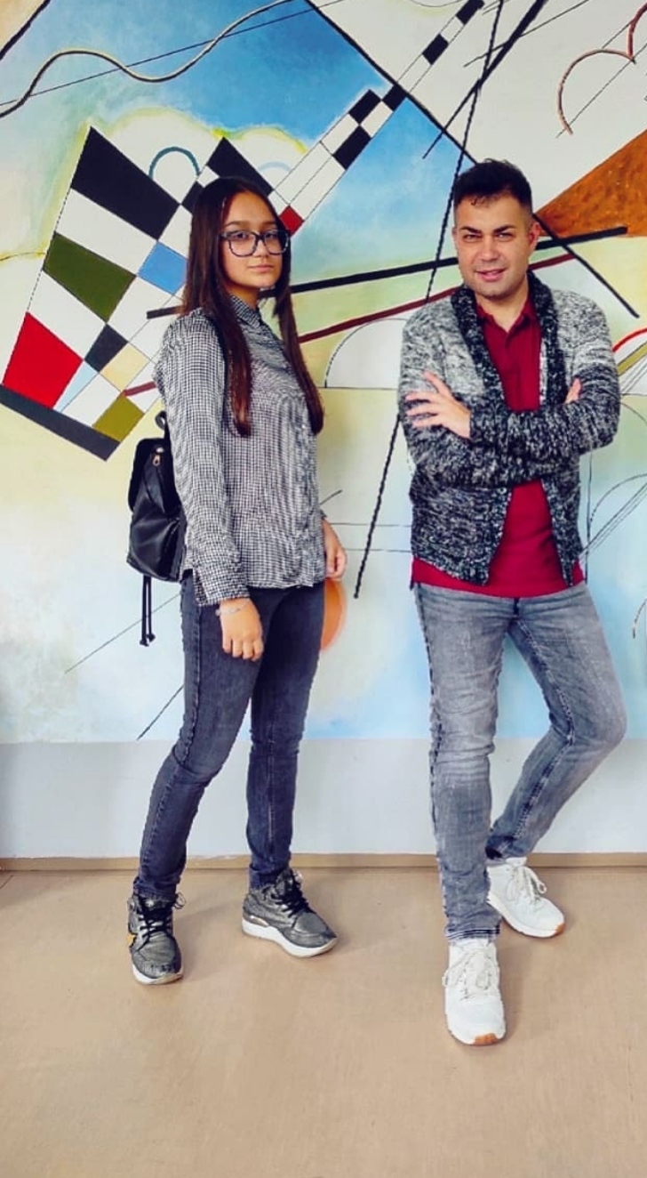 2021-05-22-09-48-44-128