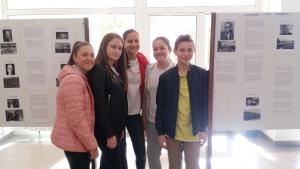 2019-11-08-19-18-18-447