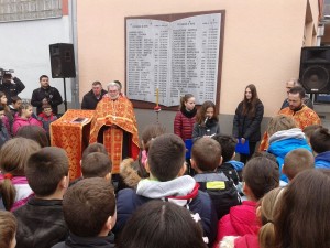 image-863978787f4141a47213561d7f52c7232cba0df73df0ab1684d5454c25934e0f-v